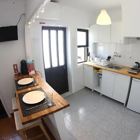 Διαμέρισμα Local Surf House Ii *